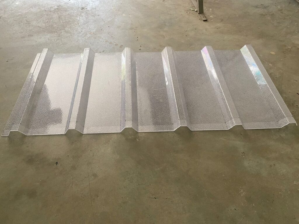 polycarbonate-profile-roofing-sheets